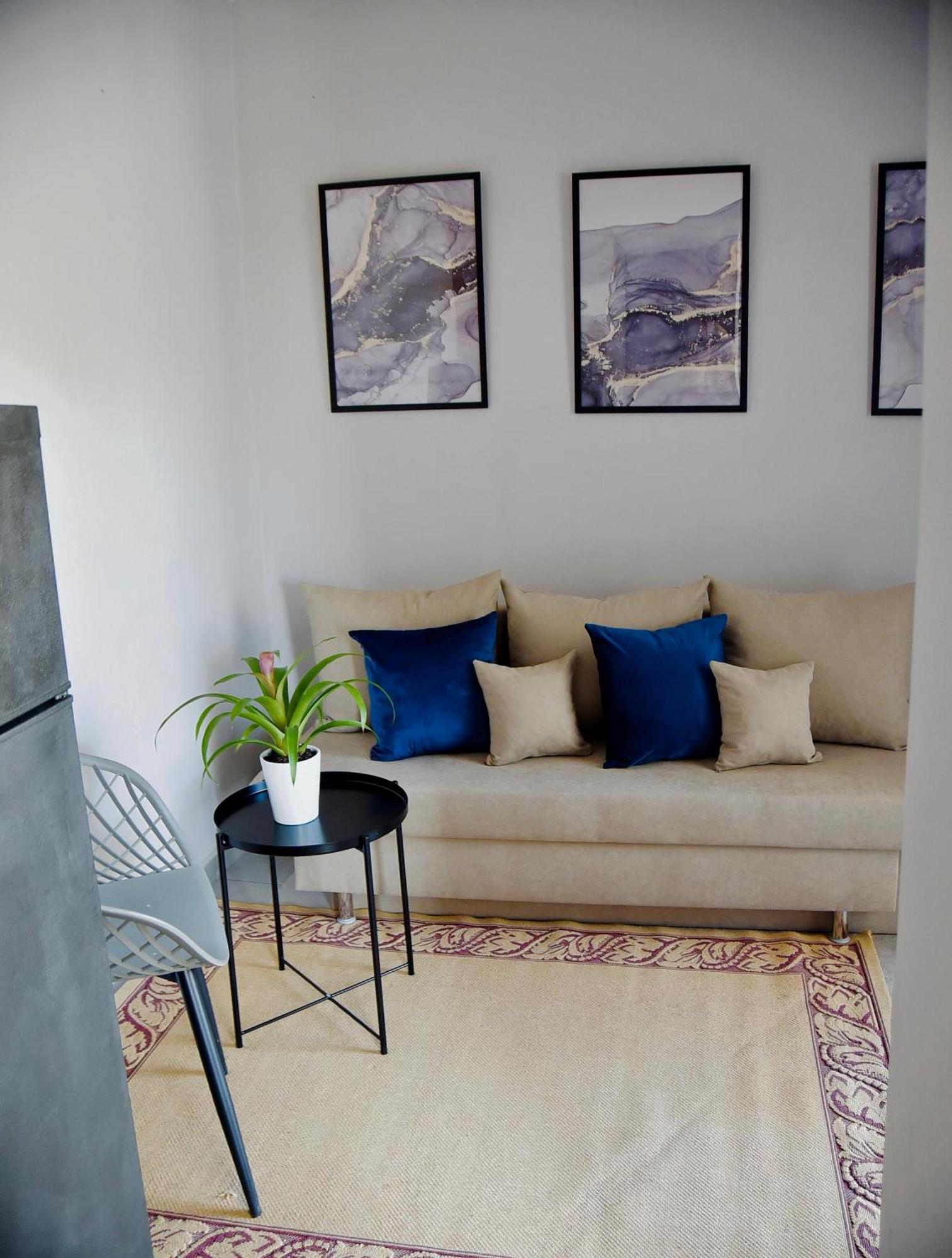 Room Nine 9 Beachfront Apartments Nea Kallikrateia Экстерьер фото